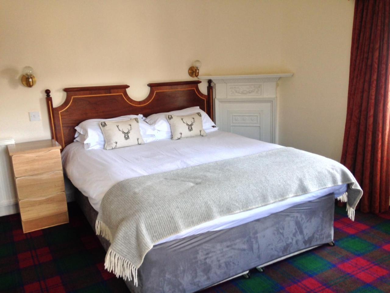 Highlander Inn Craigellachie Εξωτερικό φωτογραφία
